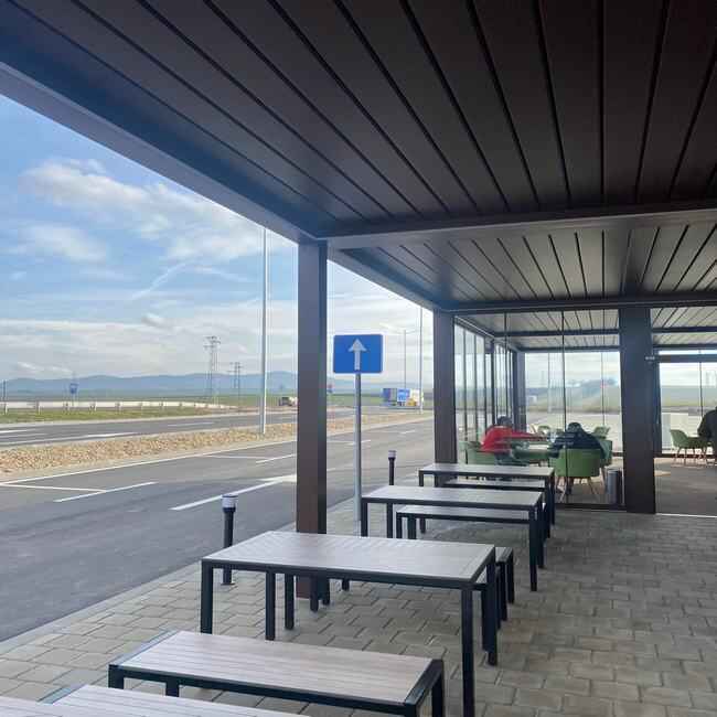 Bioclimatic Pergola in Australia